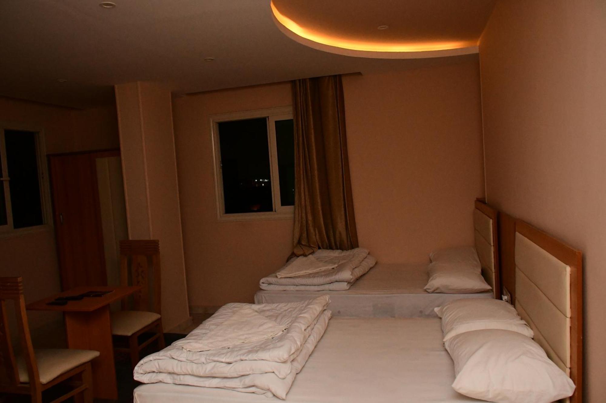 Grand Golden Pyramids View Hotel Kafret el-Gabal 외부 사진
