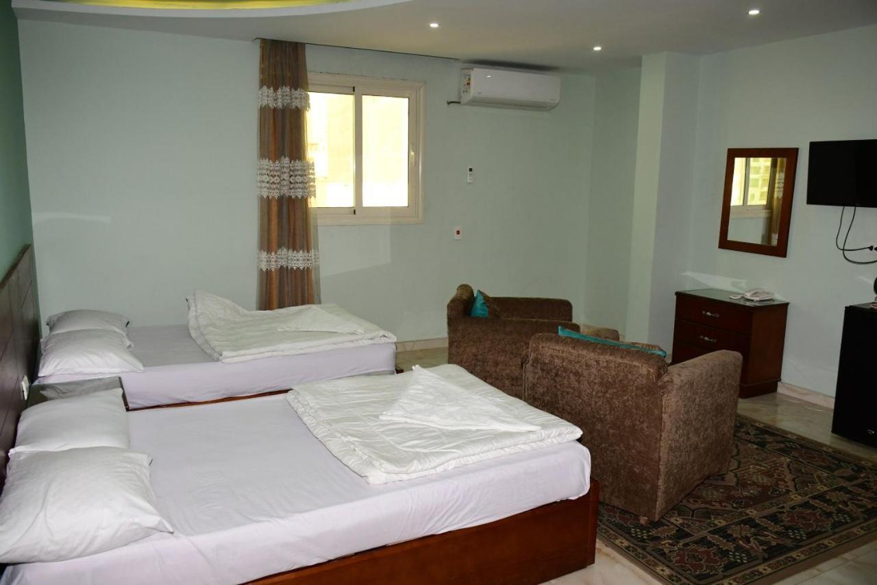 Grand Golden Pyramids View Hotel Kafret el-Gabal 외부 사진